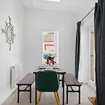 Hébergement de vacances Spacious Modern Retreat - Near Temple Meads