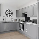 Spacious Modern Retreat - Near Temple Meads