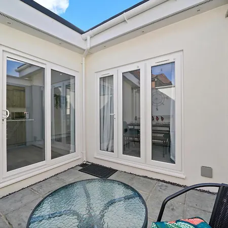 Spacious Modern Retreat - Near Temple Meads Nyaraló